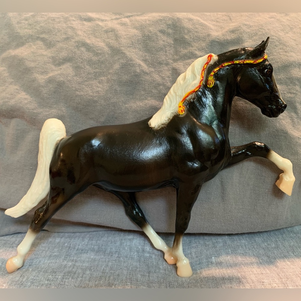 BREYER Memphis Storm, #854, 1992 CE